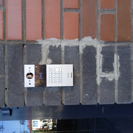 Doorbell camera