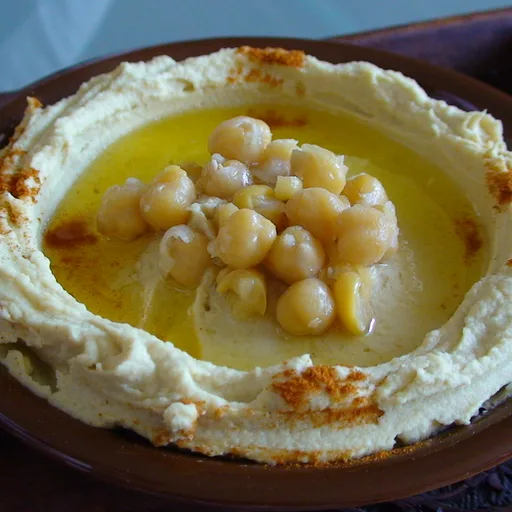 Hummus tub
