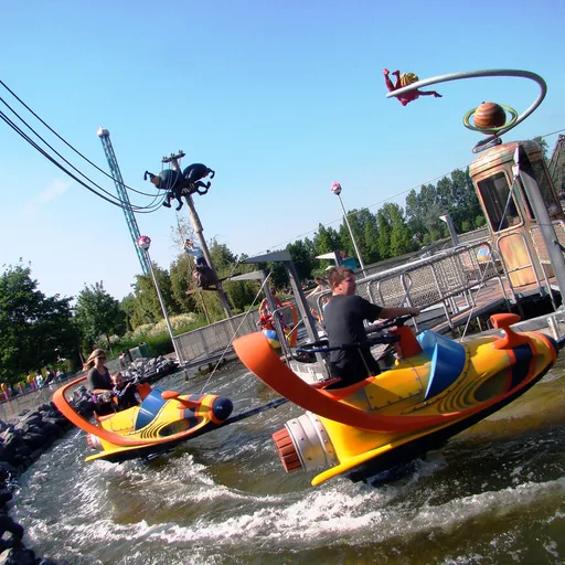 Jet ski