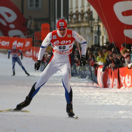 Pair of skis