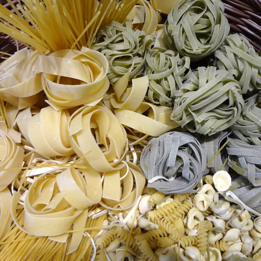 Pasta box