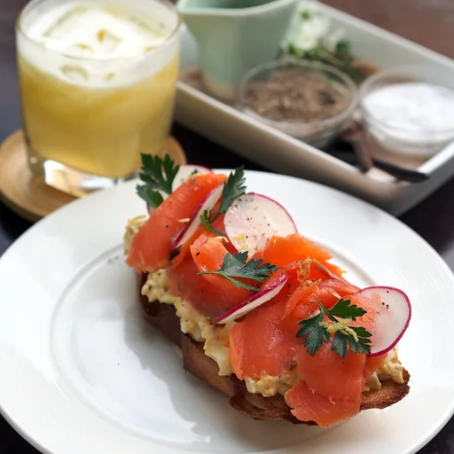 Smoked salmon pack
