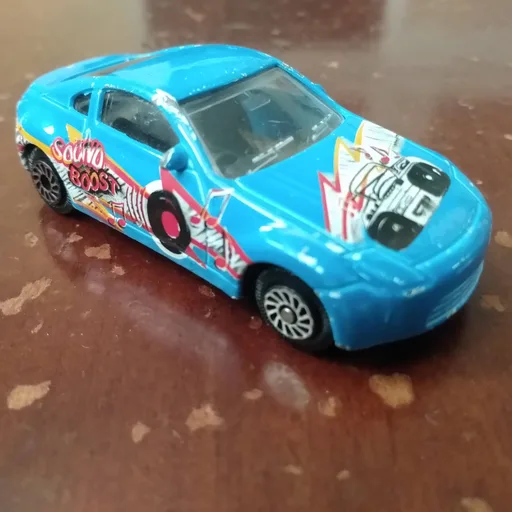 Toy car